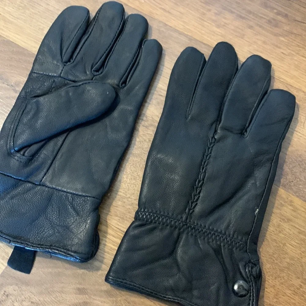 Vintage Leather Gloves